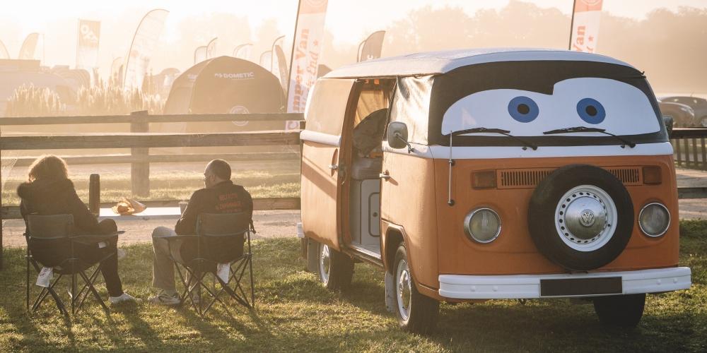 Réservez votre place sur le bivouac du Camper Van Week-End !